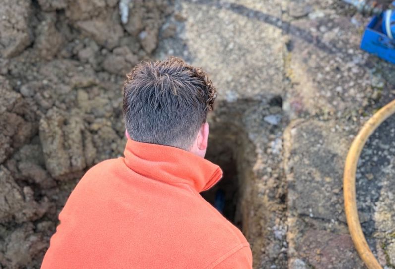 South Coast Water Mains Worker